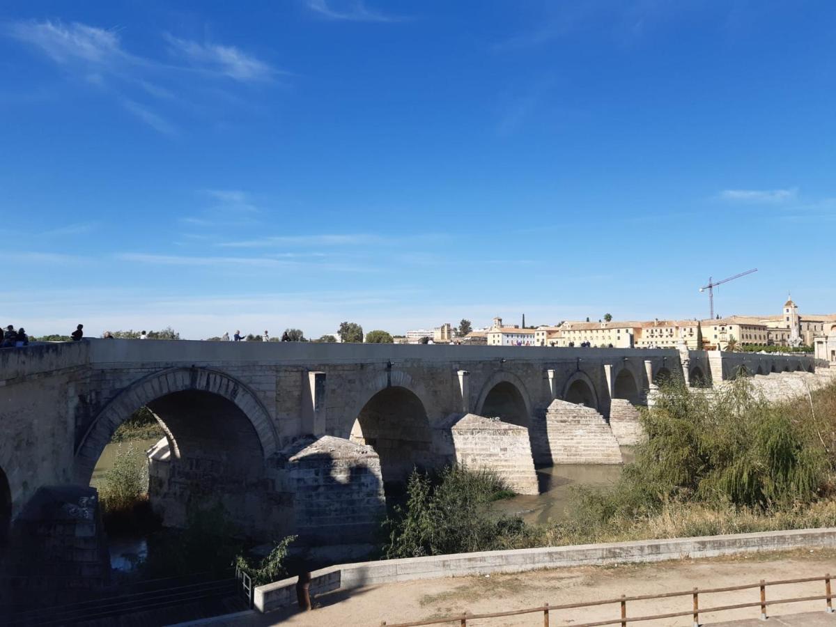 Loft La Calahorra Con Posibilidad De Aparcamiento Pregunta Por El Pack Mas Amor Кордова Екстер'єр фото