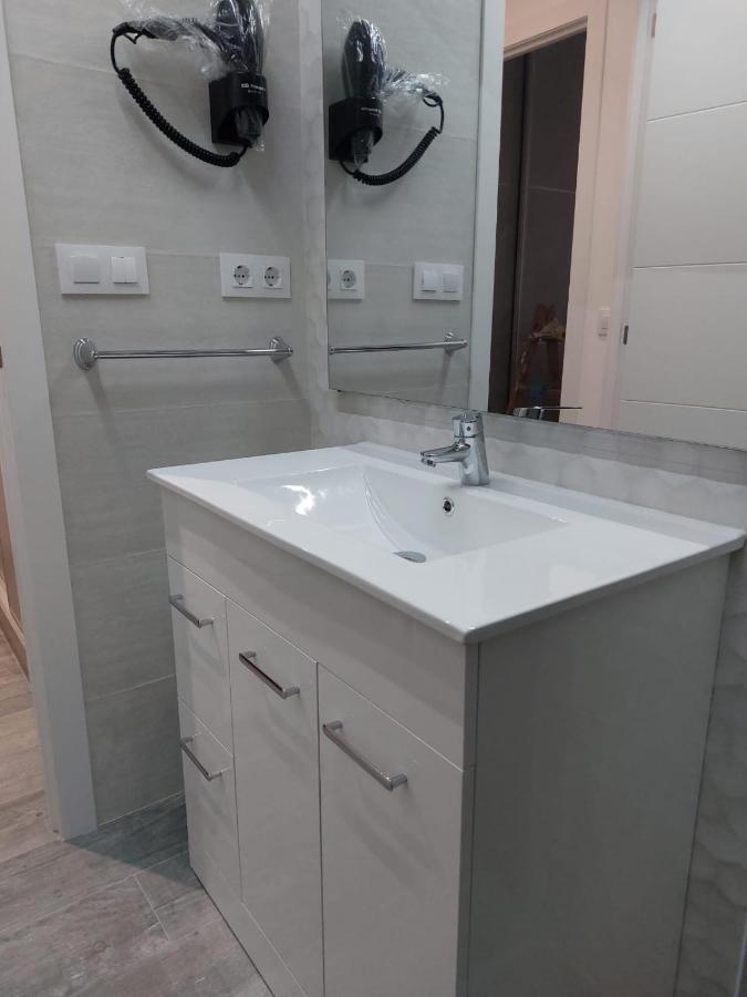 Loft La Calahorra Con Posibilidad De Aparcamiento Pregunta Por El Pack Mas Amor Кордова Екстер'єр фото