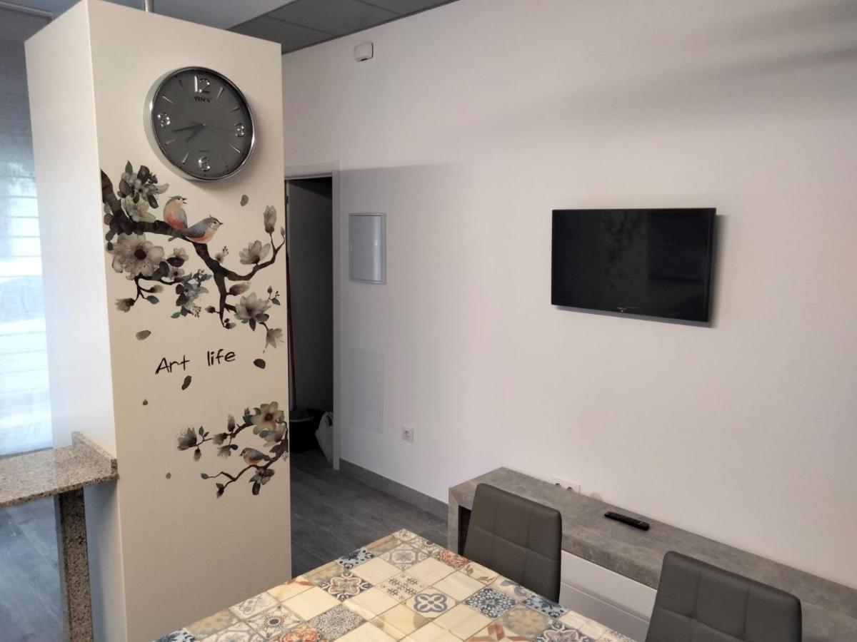 Loft La Calahorra Con Posibilidad De Aparcamiento Pregunta Por El Pack Mas Amor Кордова Екстер'єр фото
